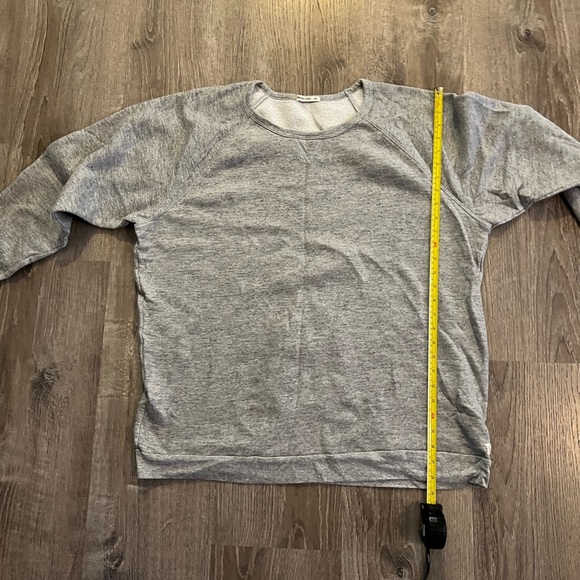 Marine layer Women's Sherpa Crew Pullover in Heather Grey - Picture 11 of 11